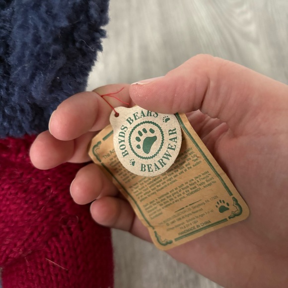 Boyds Bears Retired Indigo Jones Rare Navy and Crimson Plush Toy 1997 - Picture 8 of 9